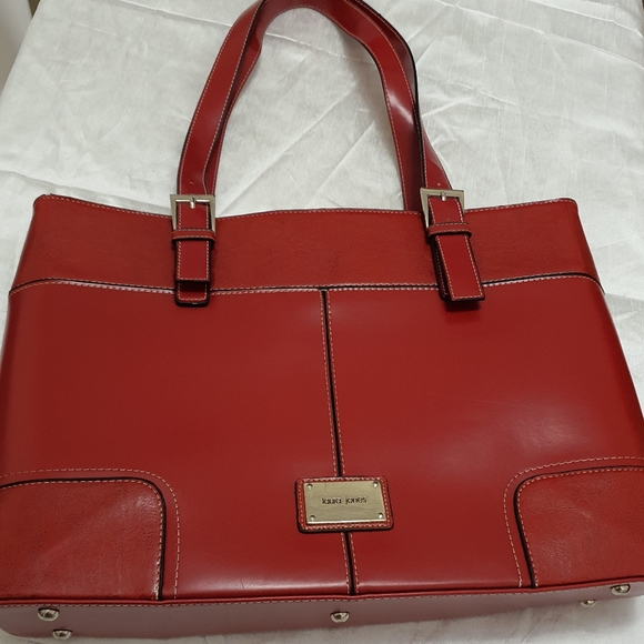 Laura Jones | Shoulder Bag / Laptop Bag | Red | Pre-Owned - Picture 3 of 16
